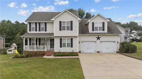 401 Yorkshire Dr, Cameron, NC 28326