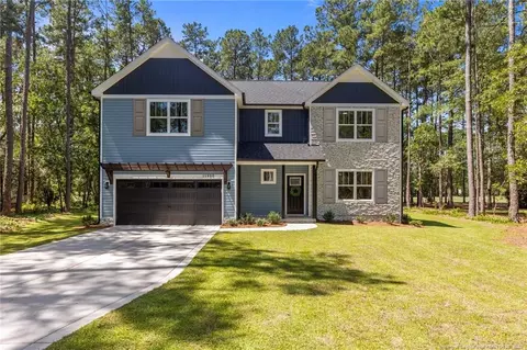 15980 Old Orchard Ct, Wagram, NC 28396