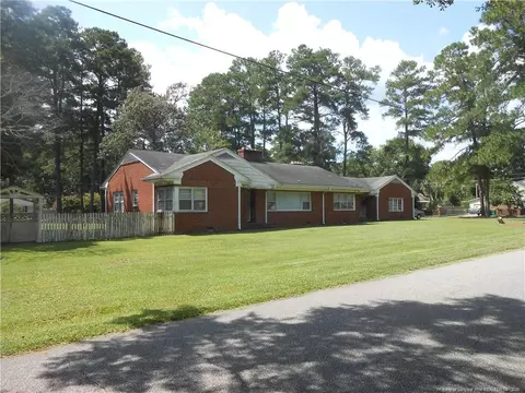 2405 N Kenan Ave, Lumberton, NC 28358
