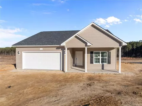 72 Orchard Ln, Parkton, NC 28371