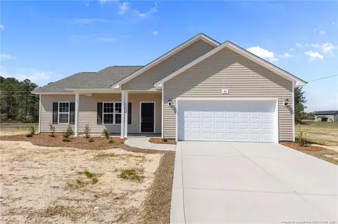 65 Orchard Ln, Parkton, NC 28371