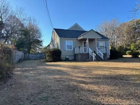 833 Anarine St, Fayetteville, NC 28303
