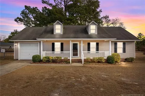3127 Ansley Dr, Hope Mills, NC 28348