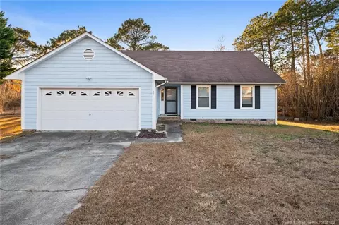 109 Ashton Pl, Spring Lake, NC 28390