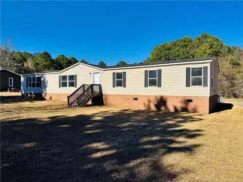 2475 Dunn Rd, Eastover, NC 28312