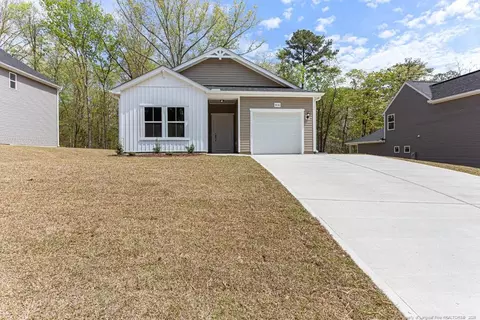 5116 Tyndall Dr, Sanford, NC 27330