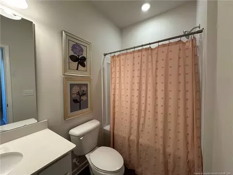 Bath - 165 Courtside Dr, Dunn, NC 28334 photo 1 of 3