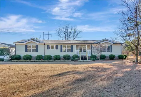 1010 Kite Rd, Lumberton, NC 28358
