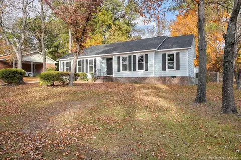 1132 Landau Rd, Fayetteville, NC 28311
