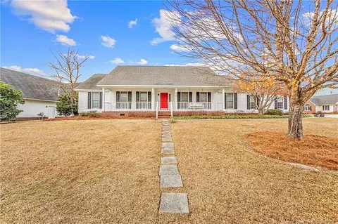 2800 Bolla Dr, Fayetteville, NC 28306