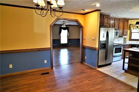 Dining - 1470 Beard Rd, Wade, NC 28395 photo 1 of 1
