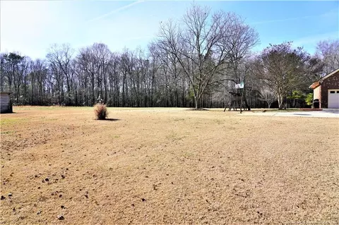 Exterior - 1470 Beard Rd, Wade, NC 28395 photo 12 of 15