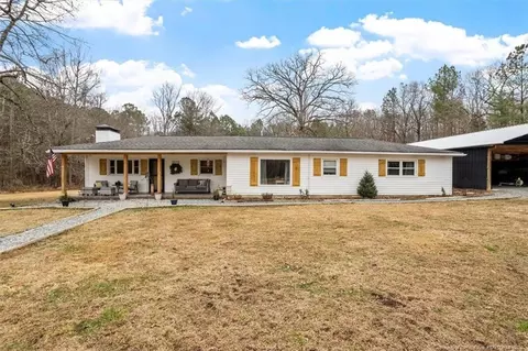 1031 Walter Bright Rd, Sanford, NC 27330