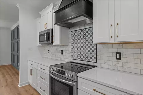 Kitchen - 54 Alder Dr, Cameron, NC 28326 photo 6 of 6