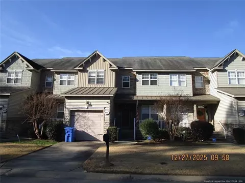404 Ponton Dr, Fayetteville, NC 28314