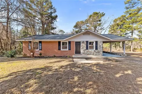 1509 Pope St, Raeford, NC 28376