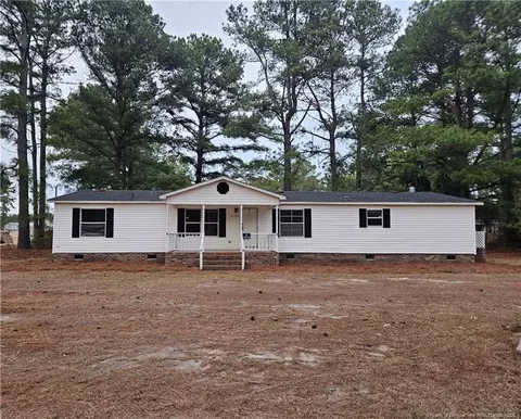 21981 Mcintosh Rd, Wagram, NC 28396