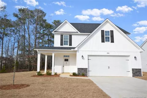 5044 Boxcut Ln, Hope Mills, NC 28348