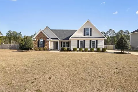 6649 Hillbrook Rd, Hope Mills, NC 28348
