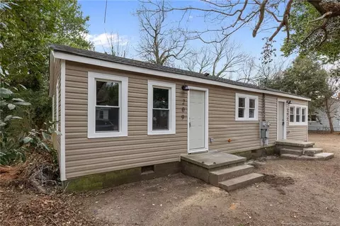 209211 Gertrude St, Fayetteville, NC 28303