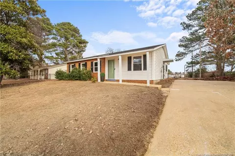 615 Kellam Cir, Fayetteville, NC 28311