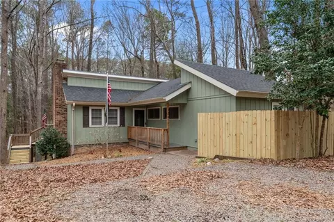 326 Harbor Trce, Sanford, NC 27332