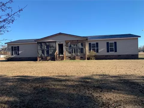 455 Progressive Farm Rd, Fairmont, NC 28340