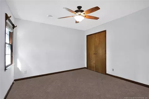 Bedroom - 130 Red Robin Dr, Dunn, NC 28334 photo 4 of 5