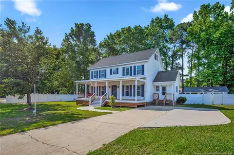 Exterior - 130 Red Robin Dr, Dunn, NC 28334 photo 4 of 15