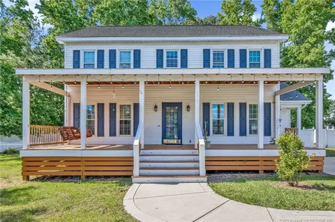 130 Red Robin Dr, Dunn, NC 28334