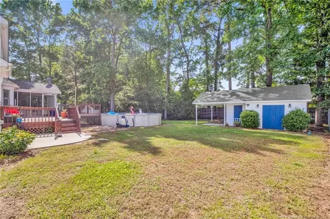 Exterior - 130 Red Robin Dr, Dunn, NC 28334 photo 12 of 15