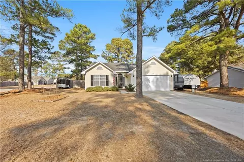 152 Independence Dr, Raeford, NC 28376