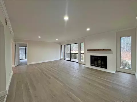 Living - 10 Pine Tree Rd, Pinehurst, NC 28374 photo 3 of 4