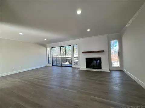 Living - 10 Pine Tree Rd, Pinehurst, NC 28374 photo 2 of 4