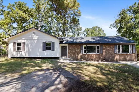 503 Bobwhite Ct, Fayetteville, NC 28303