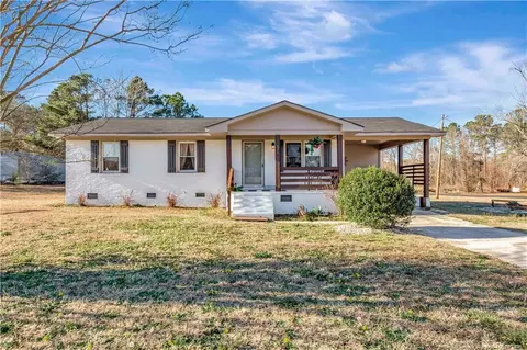 511 Odum Rd, Lumberton, NC 28360