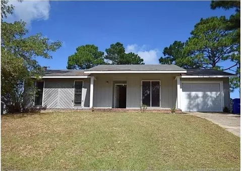 3333 Red Fox Rd, Spring Lake, NC 28390