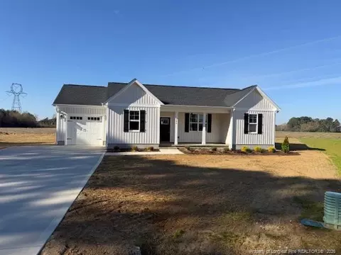 146 Turlington Landing Rd, Dunn, NC 28334