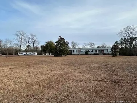 567 Nc-131 Hwy, Bladenboro, NC 28320