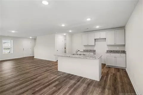 61 Baxley Dr, Dunn, NC 28334 photo 9