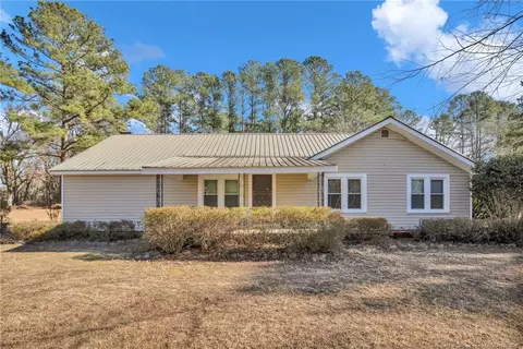 5049 Matt Hair Rd, Fayetteville, NC 28312