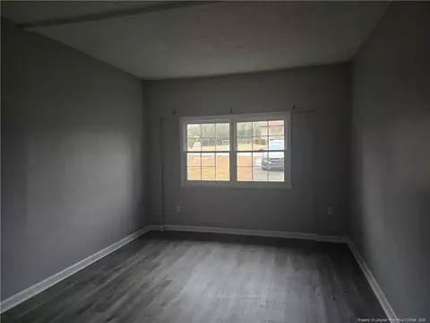 195 Gladiola Dr, Spring Lake, NC 28390 photo 8