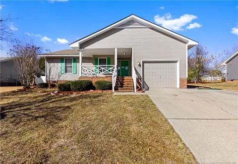 3212 Ansley Dr, Hope Mills, NC 28348
