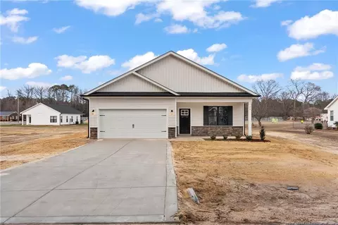 106 Jackson St, Salemburg, NC 28385