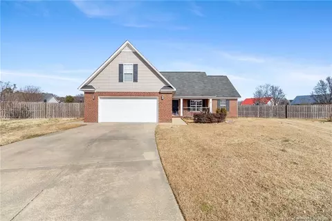 103 Kennedy Dr, Raeford, NC 28376
