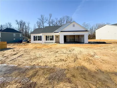167 Crusher Dr, Parkton, NC 28371