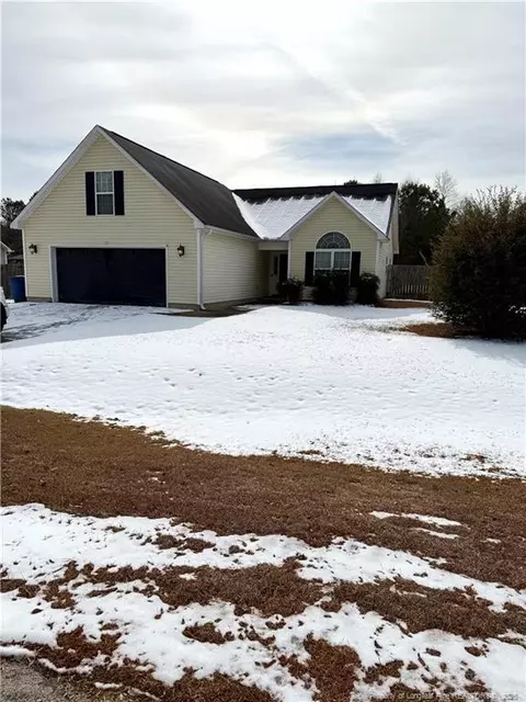 152 Quarry Ln, Raeford, NC 28376