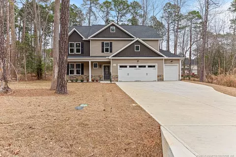 89 Lakeforest Trl, Sanford, NC 27332