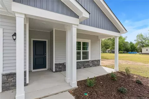 4052 Lofton St, Wade, NC 28395 photo 2
