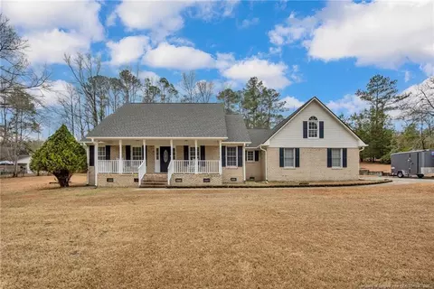 411 Timberline Dr, Fayetteville, NC 28311